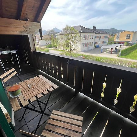 Gemuetliche Dachgeschosswohnung Mit Balkon Ainring Kültér fotó